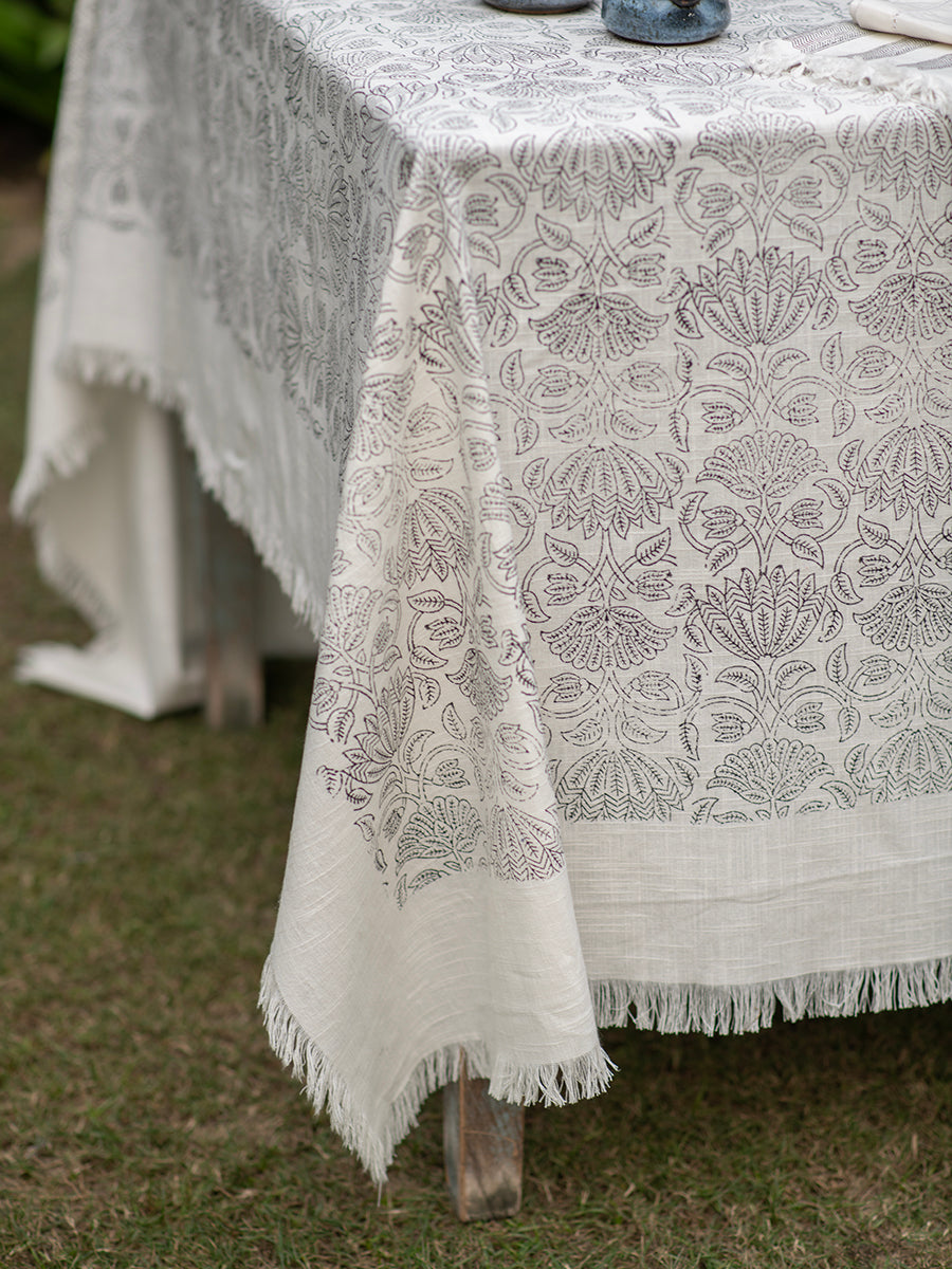 Block Printed Table Cloth : Fringes Mysore B&W Textured