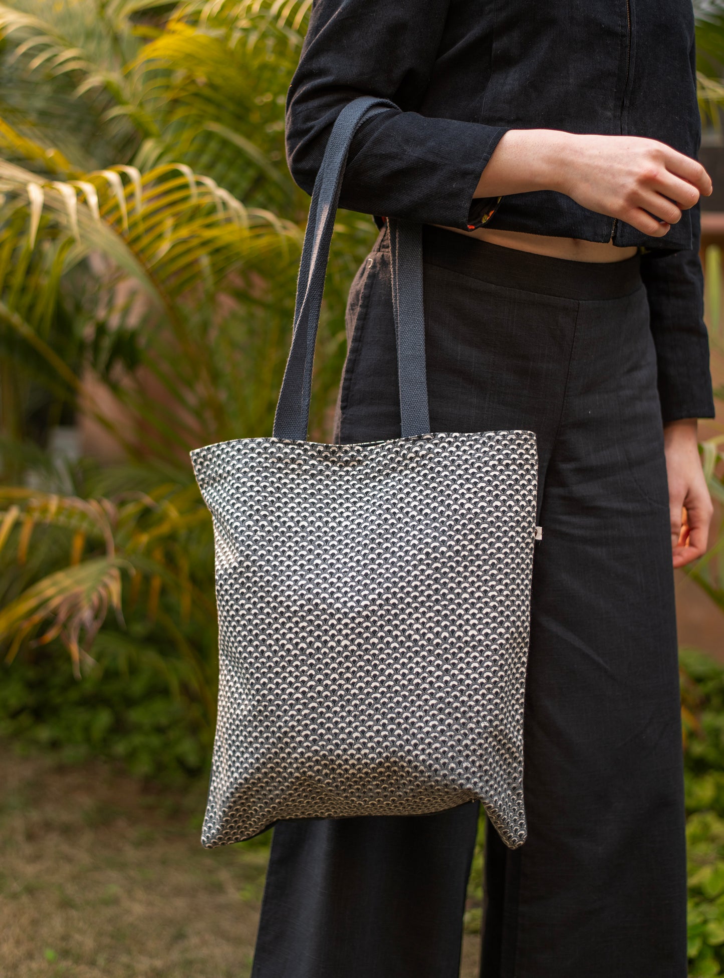 Palak Tote : Leopard Grey Duck Canvas