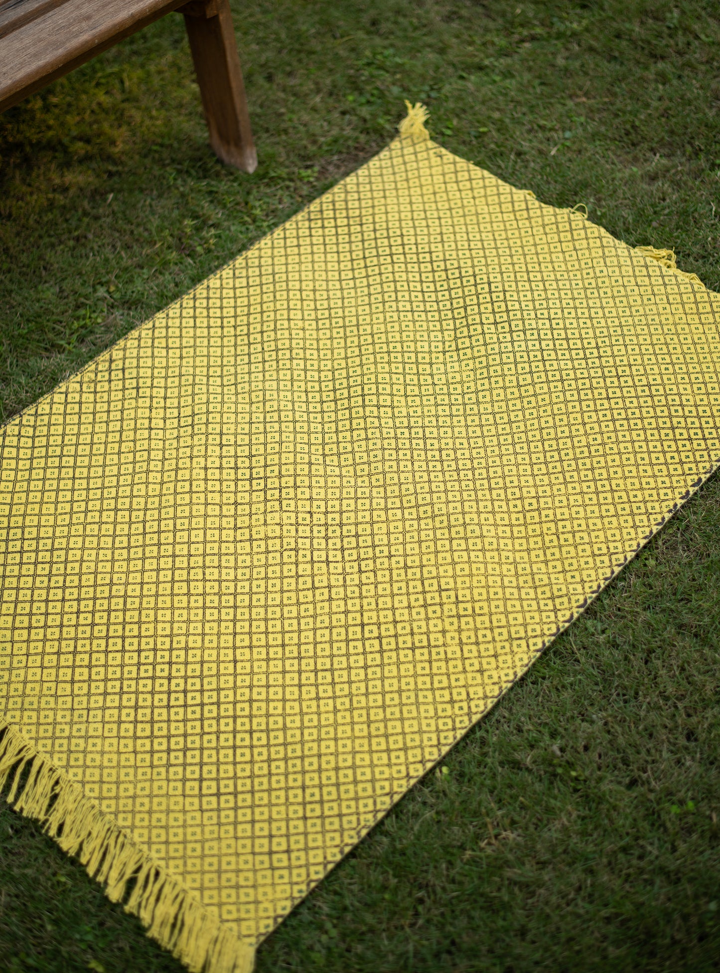 Printed Rug Reversible : Banana Lemon Handloom