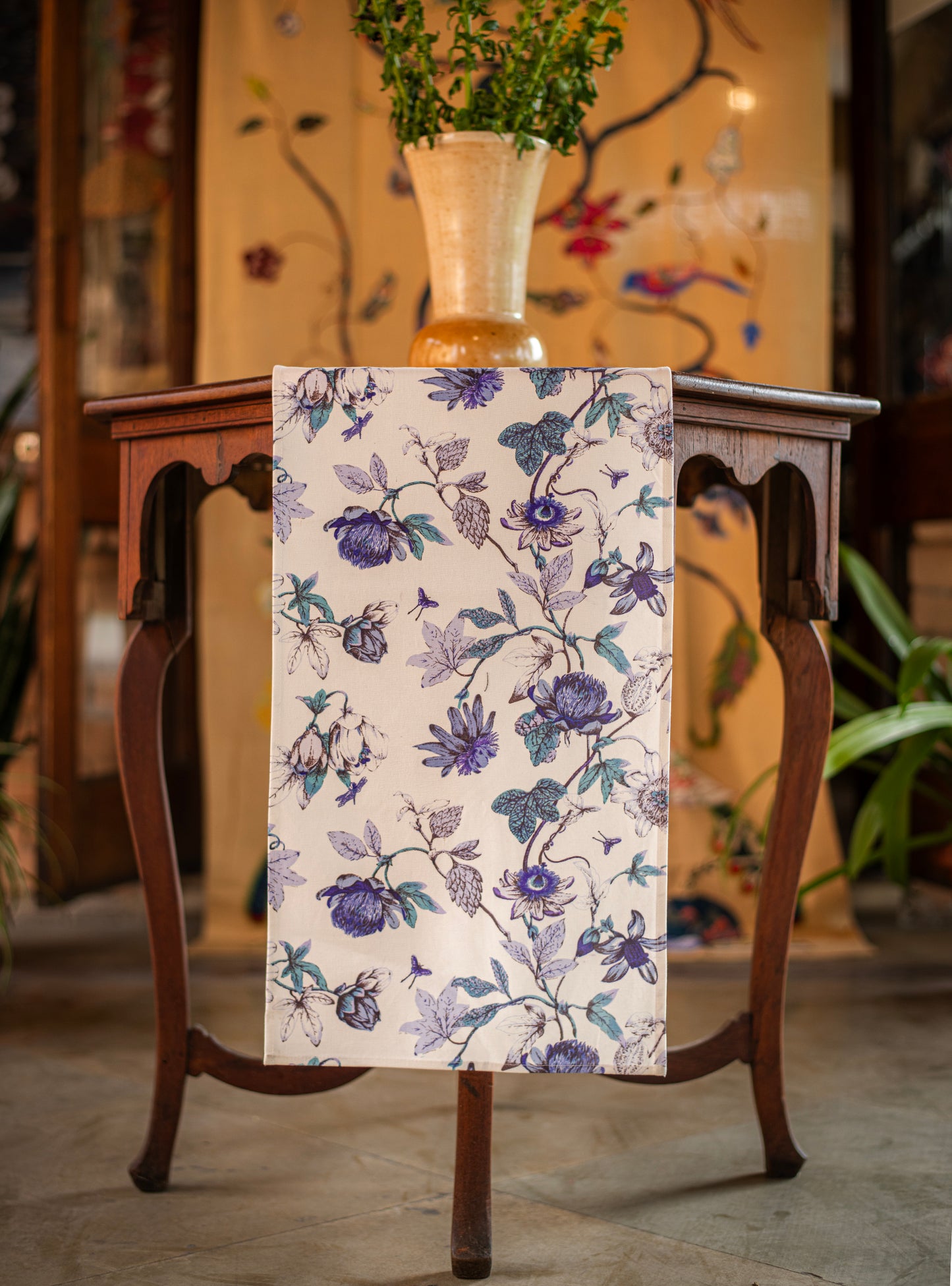 Printed Runner : Serafina Blue & White Canvas