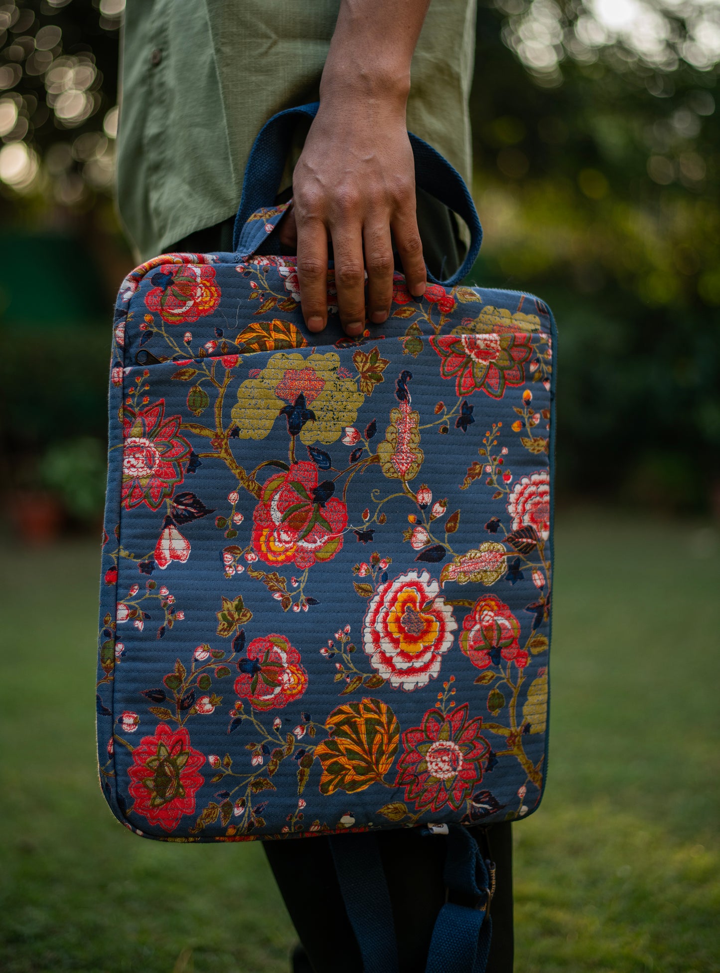 Quilted Laptop Bag : Malabar Neelam Canvas