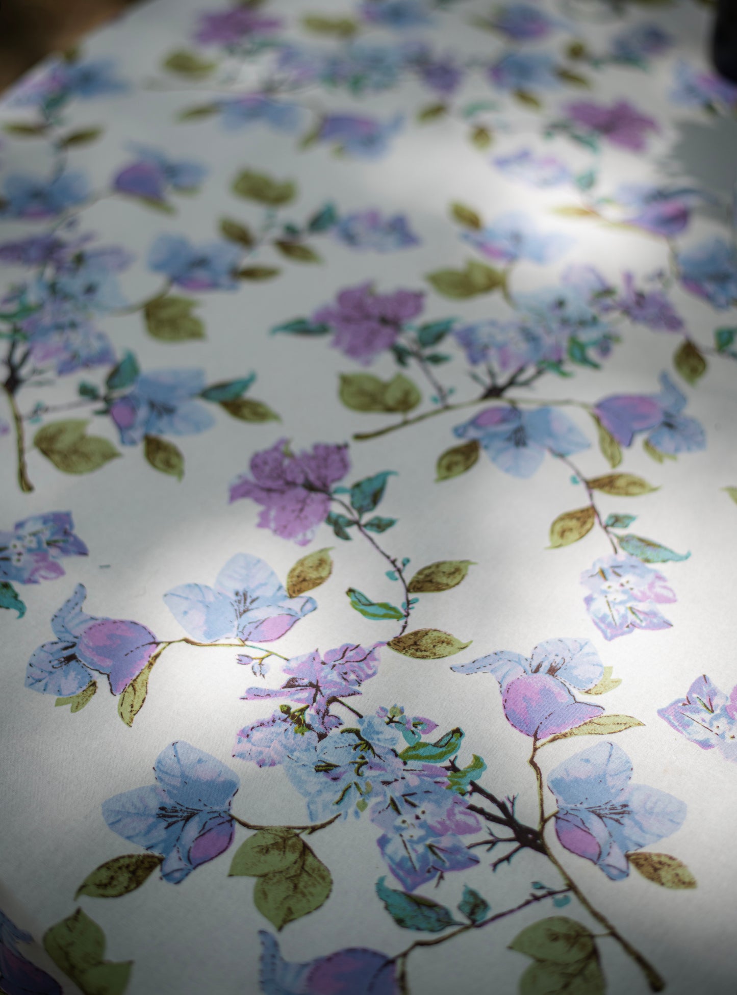 Printed Round Table Cloth Piping : Bougainvillea Aster Sheeting
