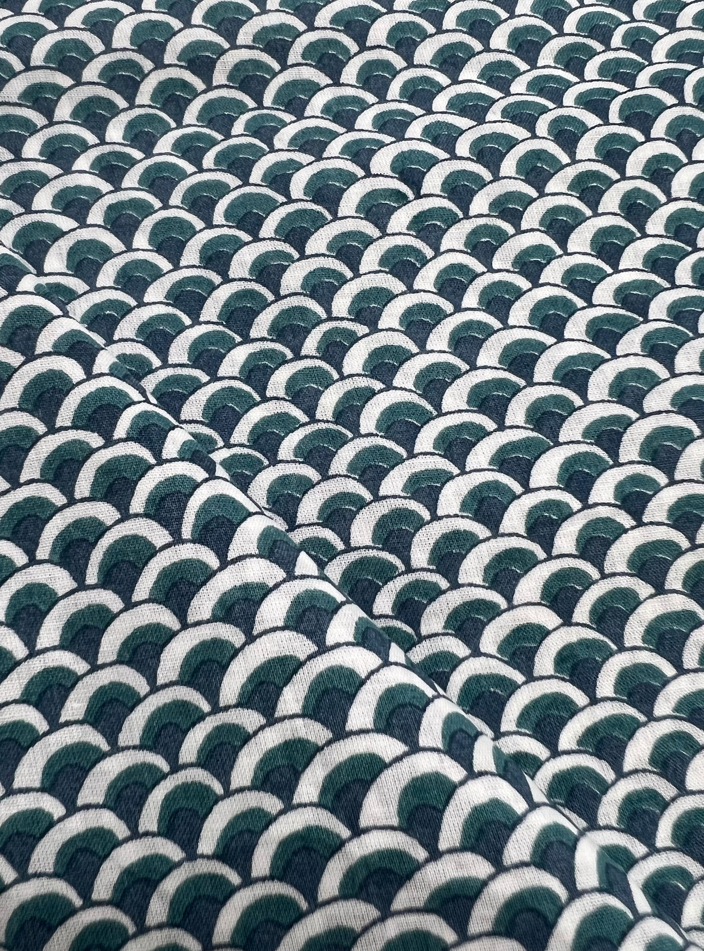 Cotton Cambric Fabric  : Scales Blue On Natural