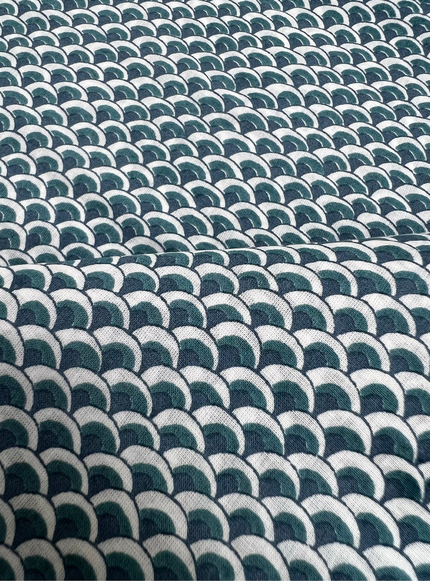 Cotton Cambric Fabric  : Scales Blue On Natural