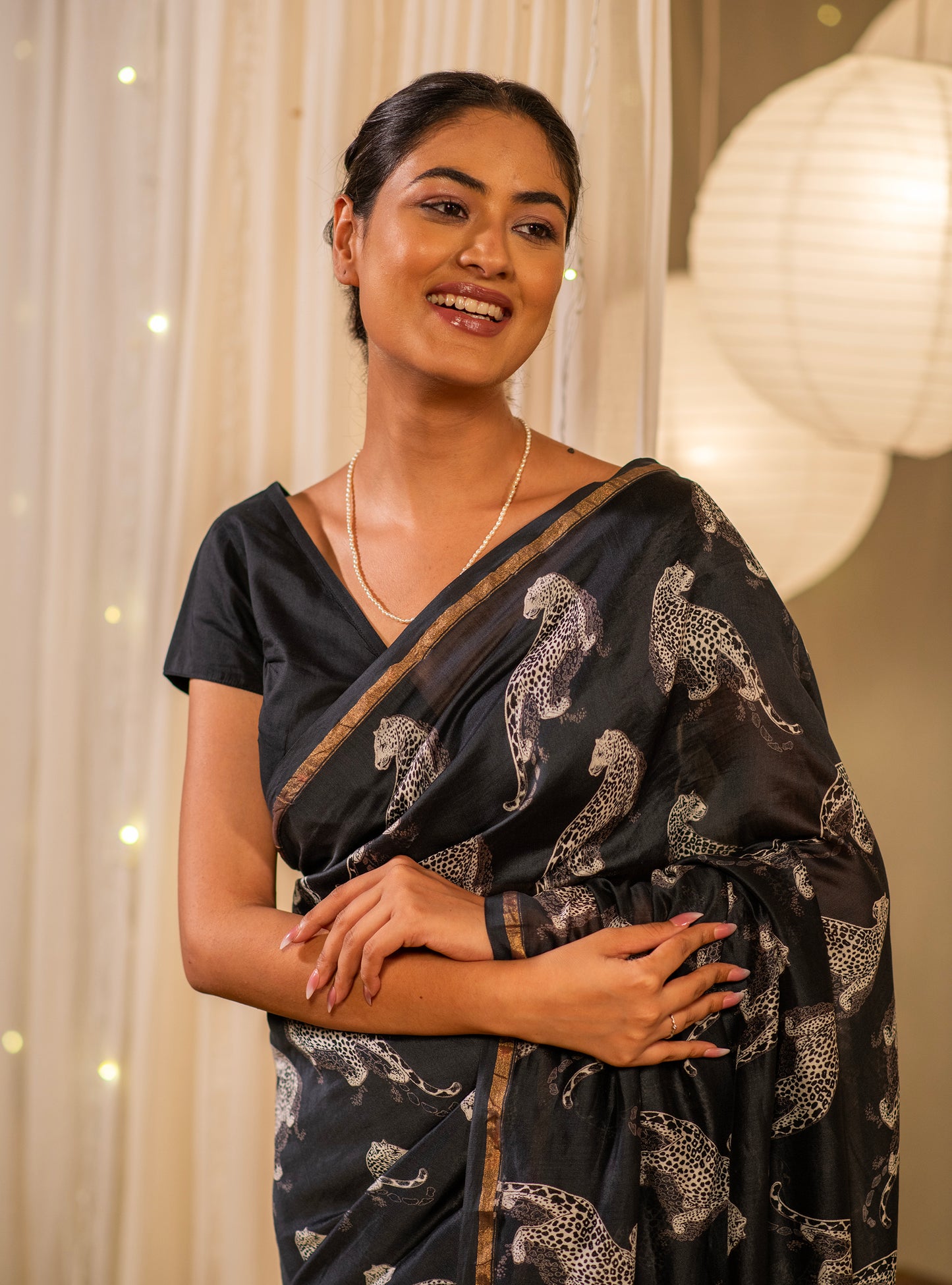 Saree : Leopard Silver Chanderi