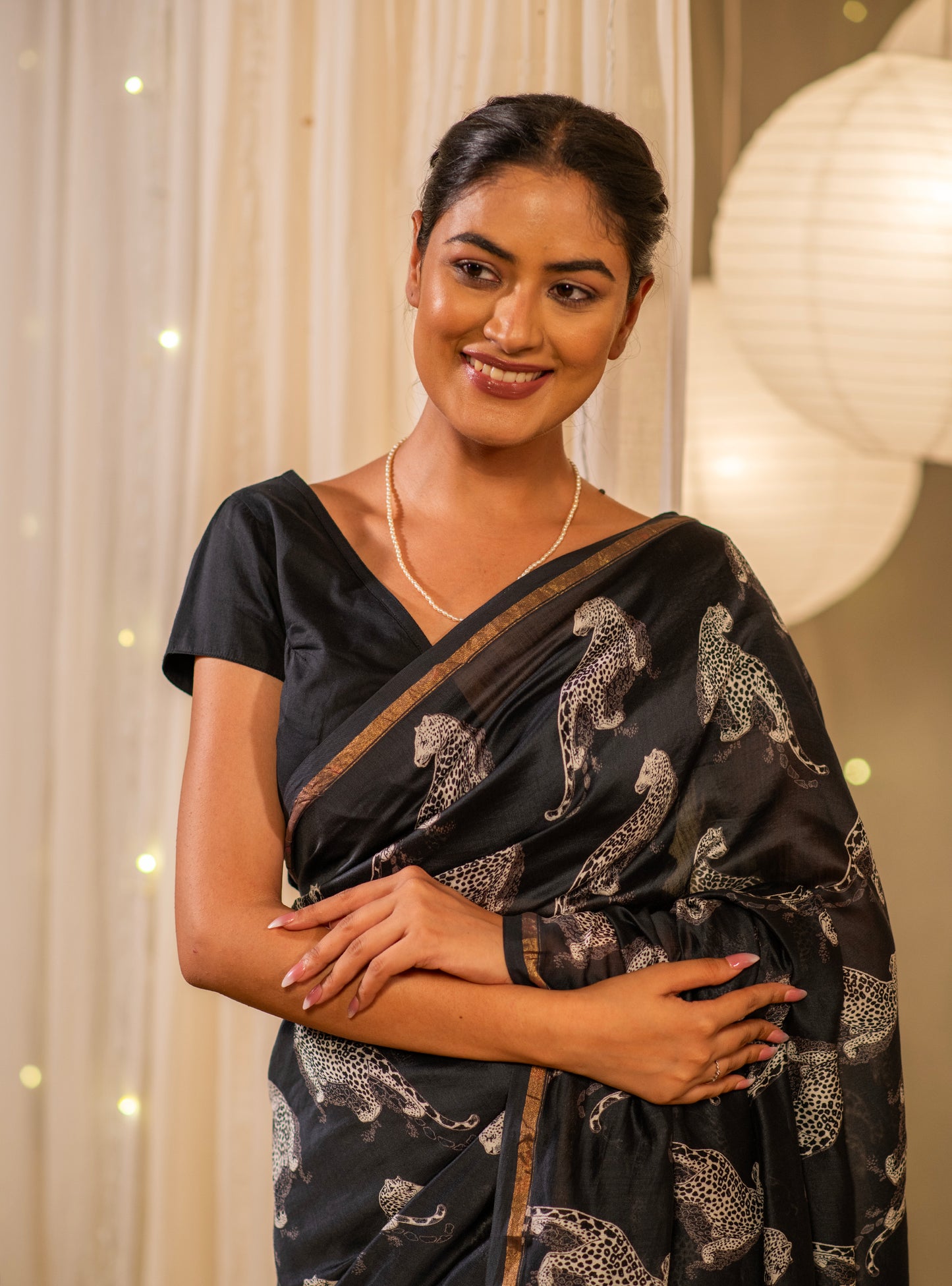 Saree : Leopard Silver Chanderi