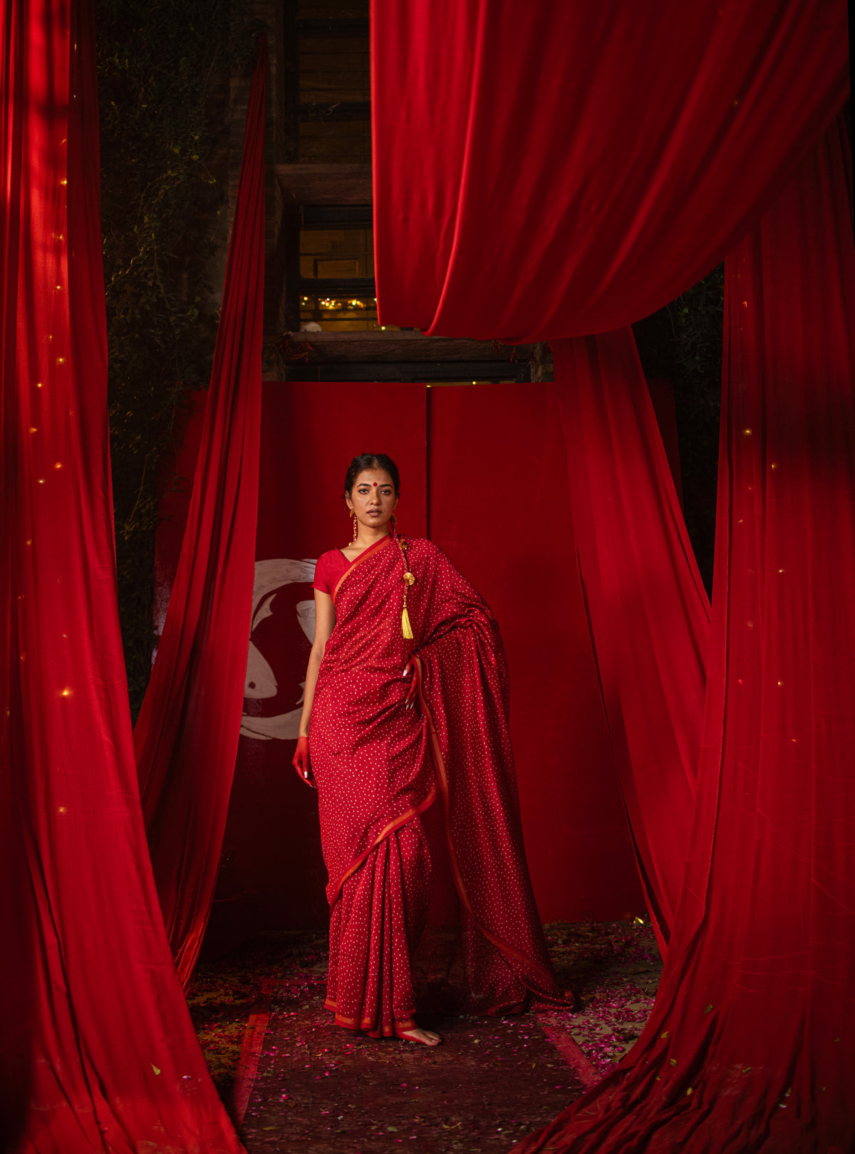 Saree Tikli : Vermillion Red Chanderi