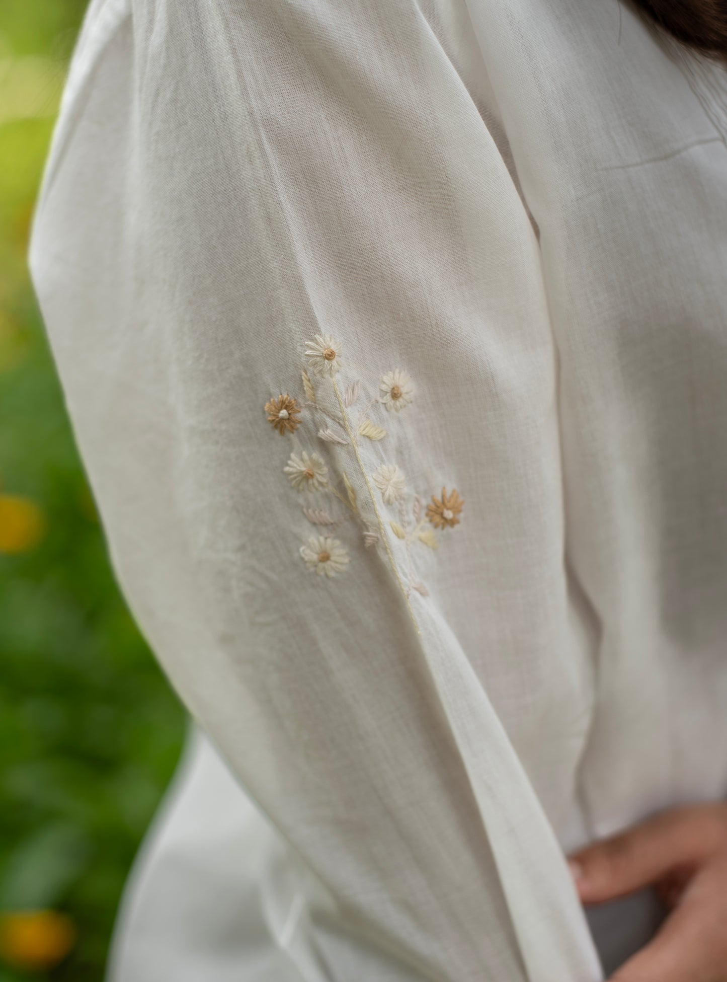 Shabnam Top : Emb Solid White Voile