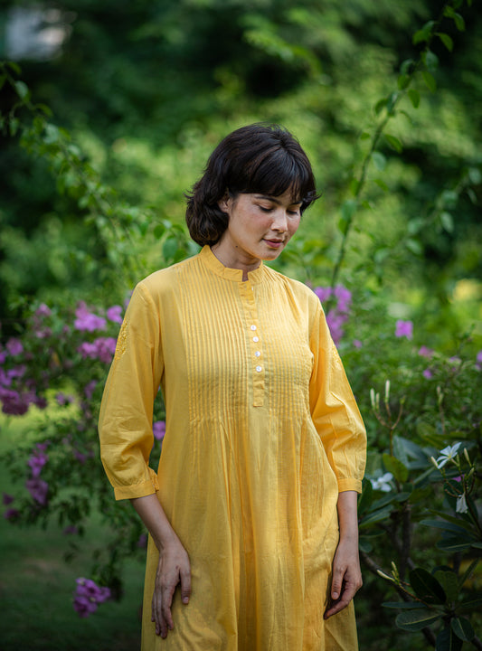 Shabnam Kurta : Emb Solid Haldi Voile