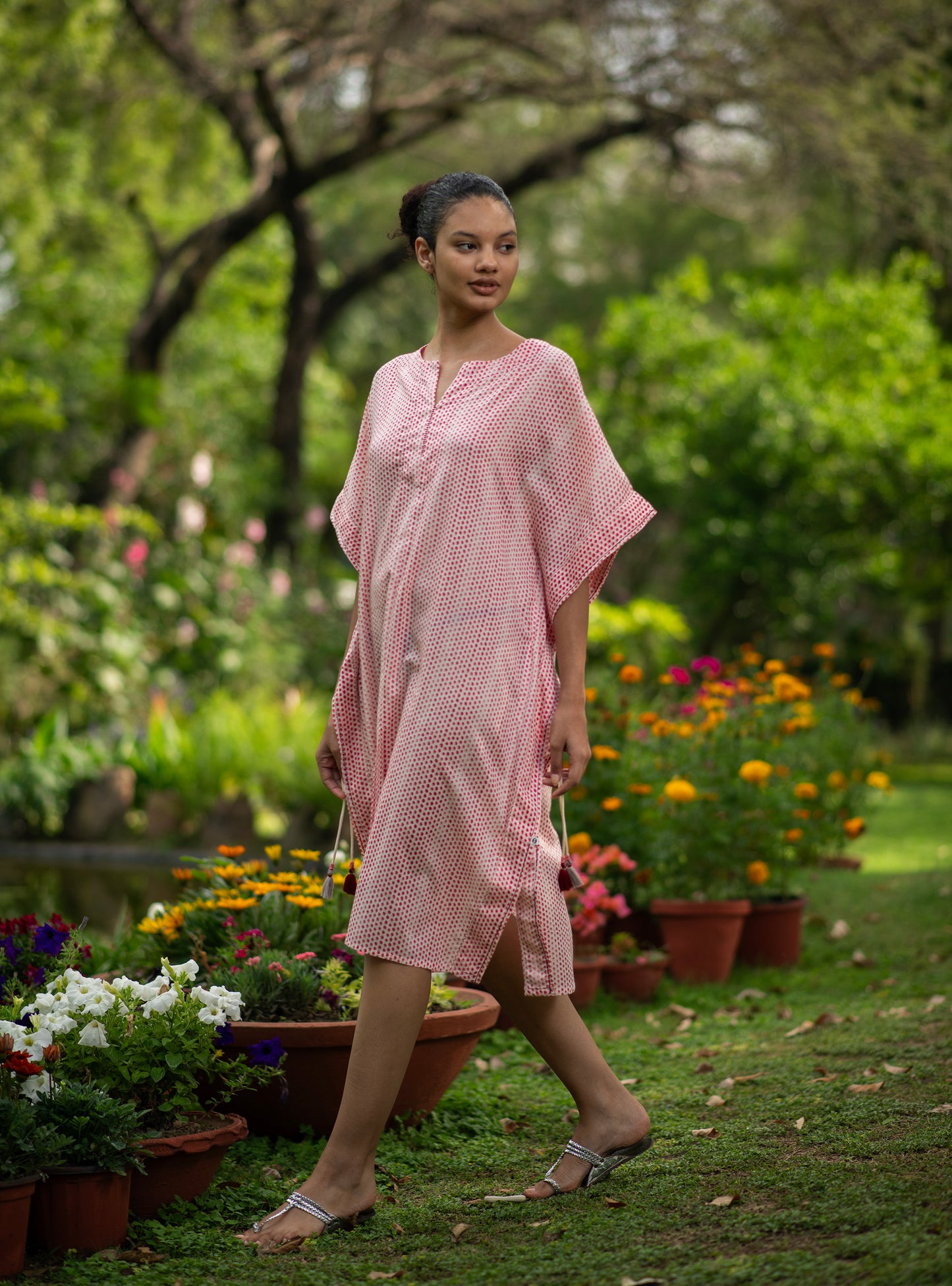 Short Kaftan W/Tie : Laurel Dotty Pink Voile
