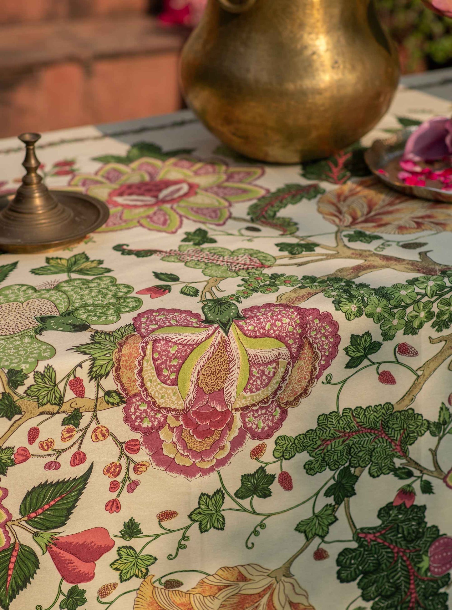 Table Cloth : Tree Of Life cream