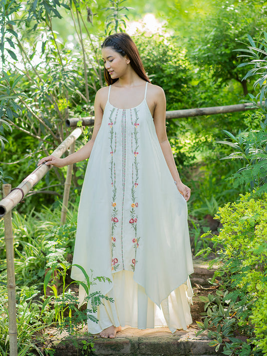 Vintage Maxi : Emb Solid Cream Voile