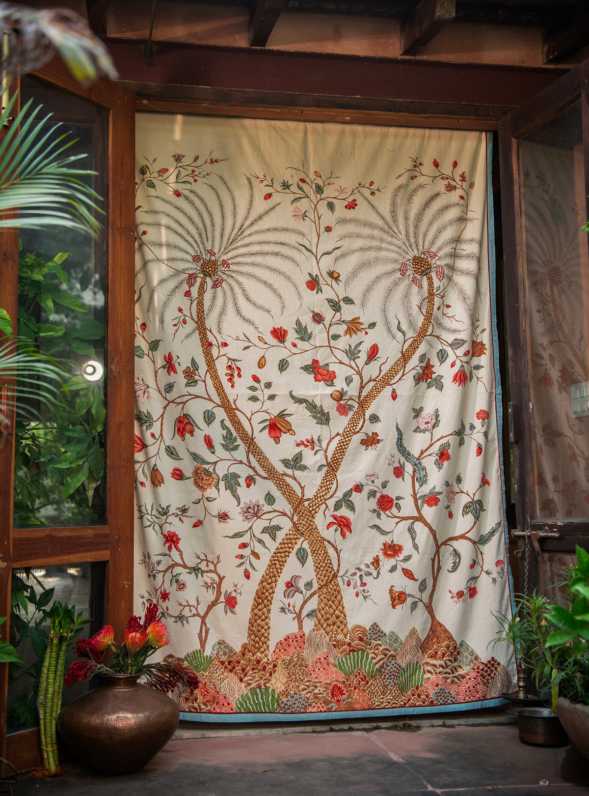 Wall Hanging Palm : Tree of Life Beige Sheeting