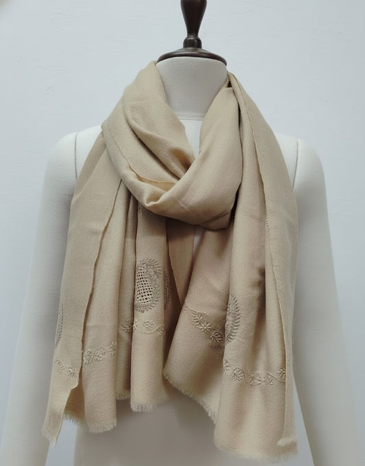 Pashmina Handspun Handwoven : Embroidered Woolen Stole