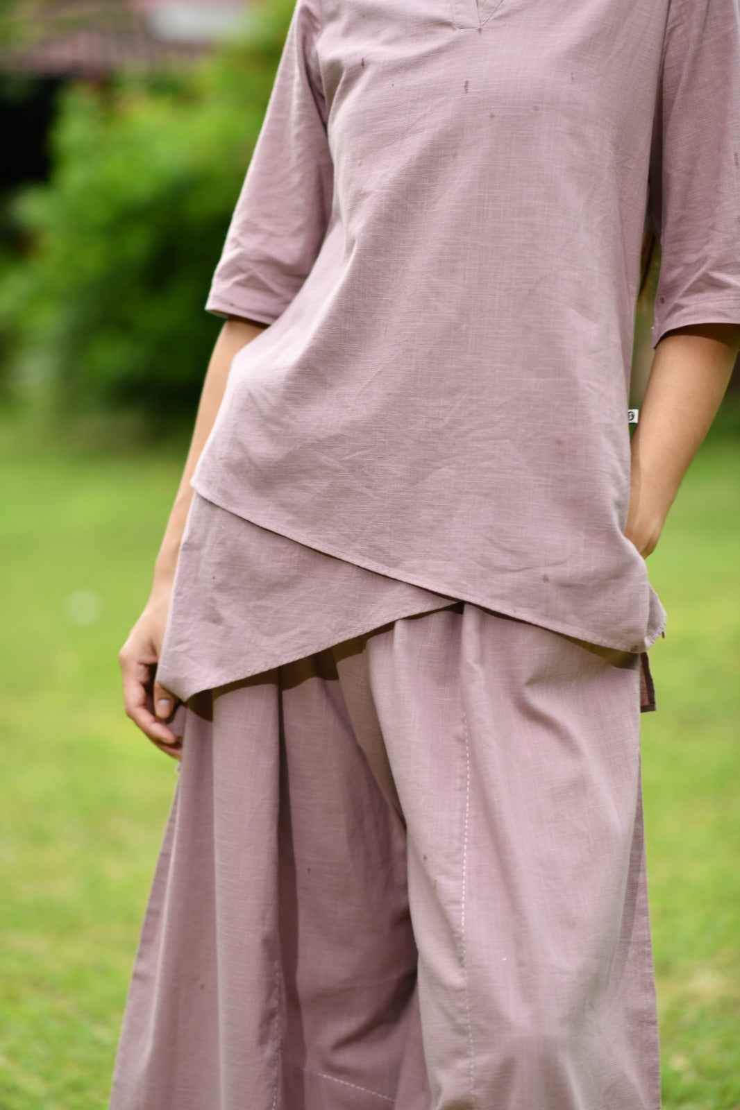 Cloudy Top : Solid Mocha Slub