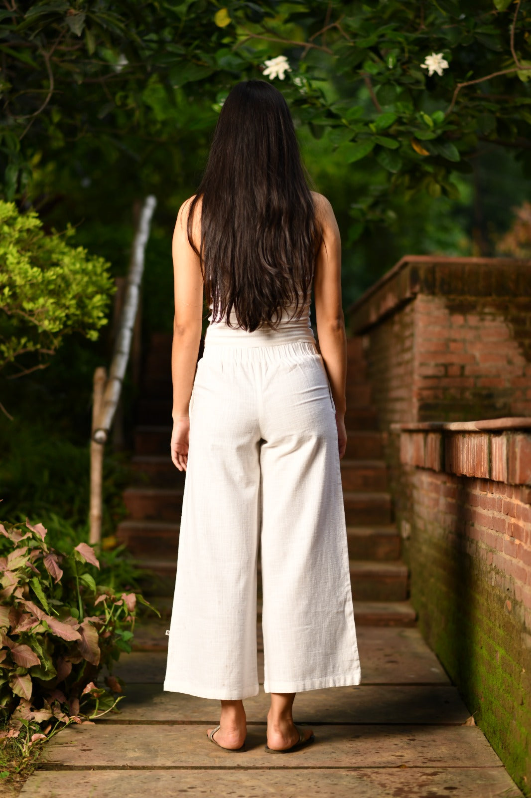 Ellie Pant : Solid White Textured
