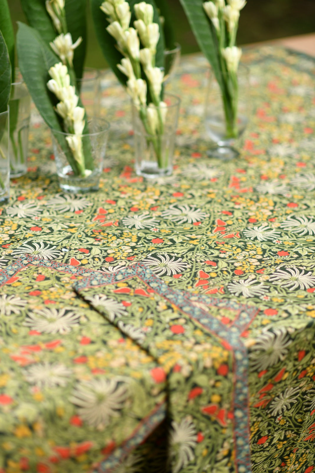 Printed Table Cloth : Palm Olive Sheeting