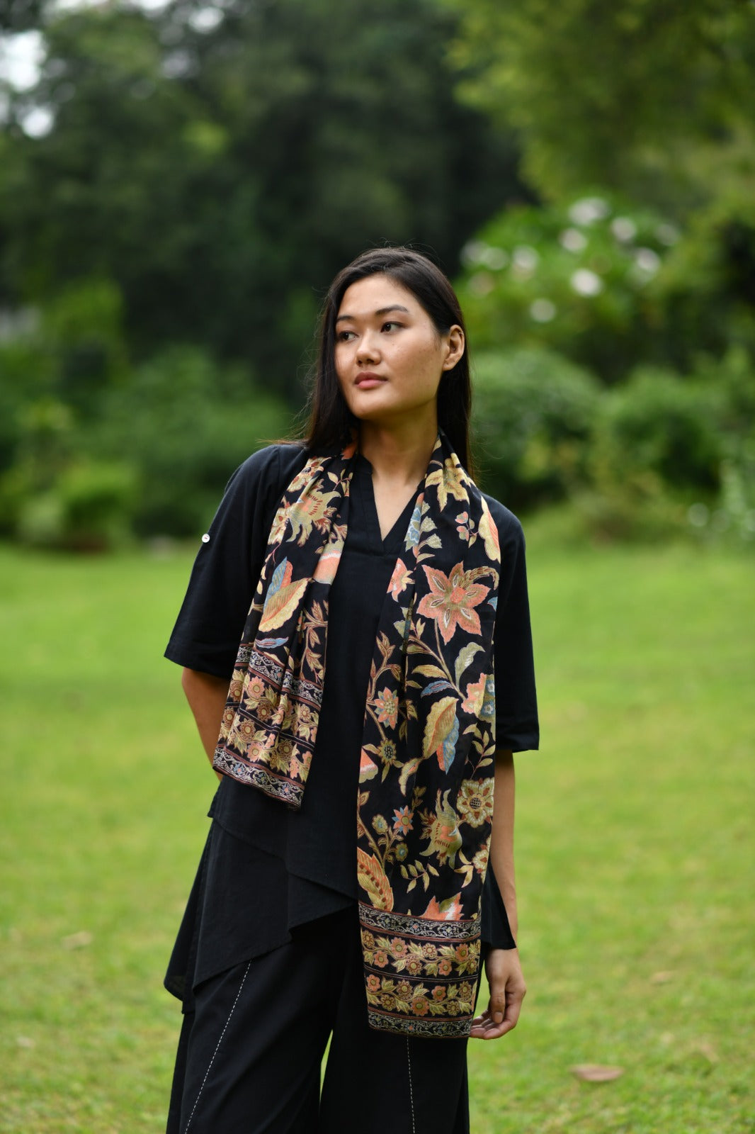 Border Scarf : Kerala Black St Voile