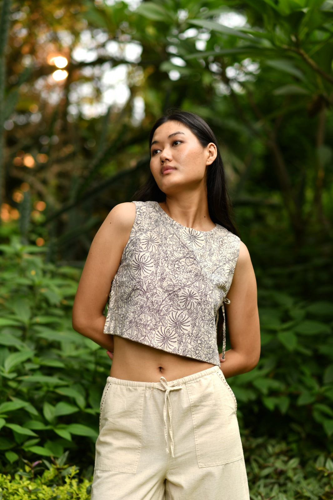 Jane Top :Palm Black Cotton Flax