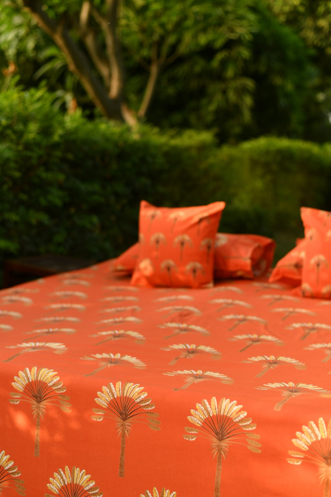 Printed Bed Cover : Beading Banana Rust Sheeting