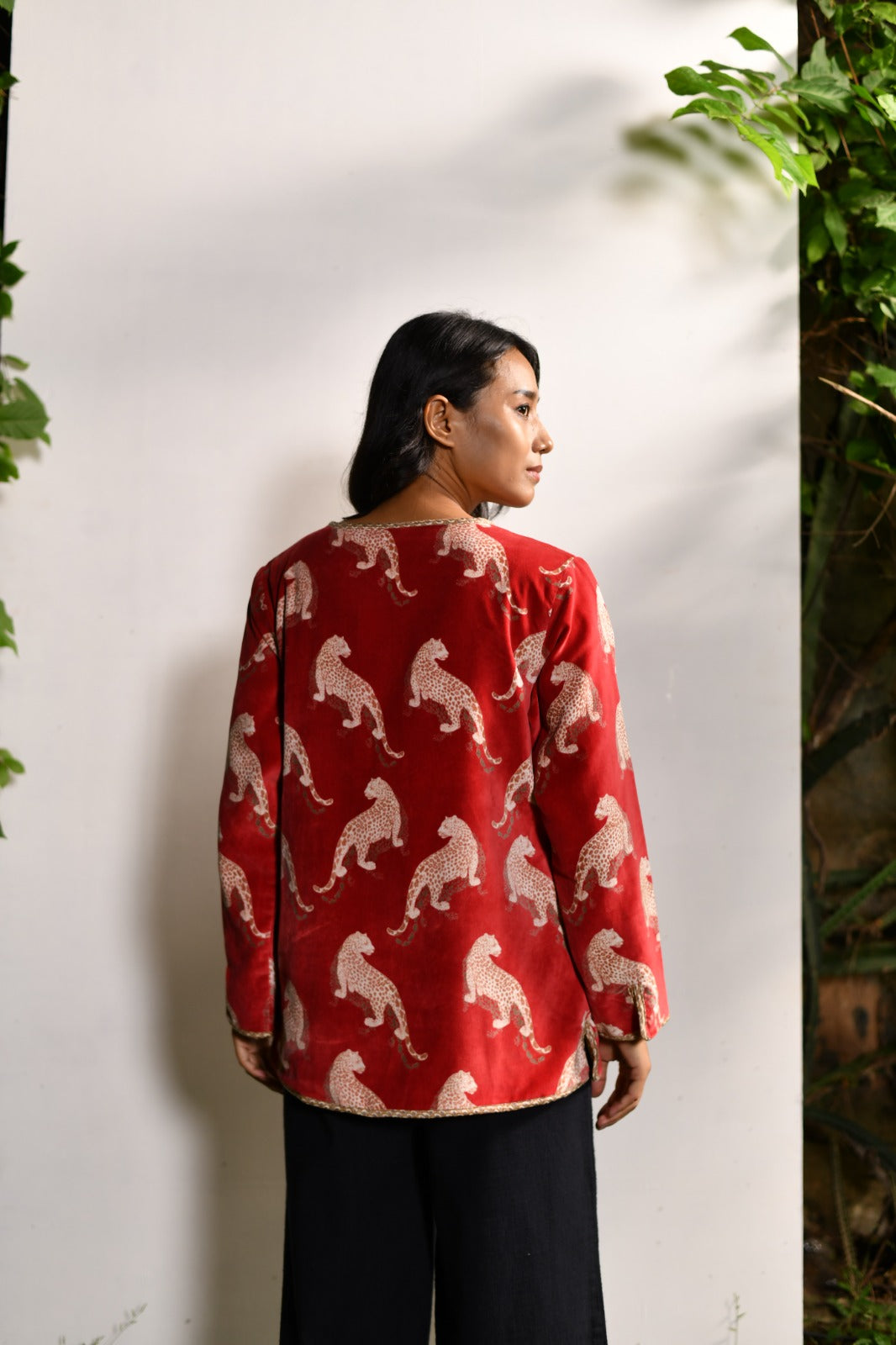 Fitted Jacket : Leopard Red Velvet