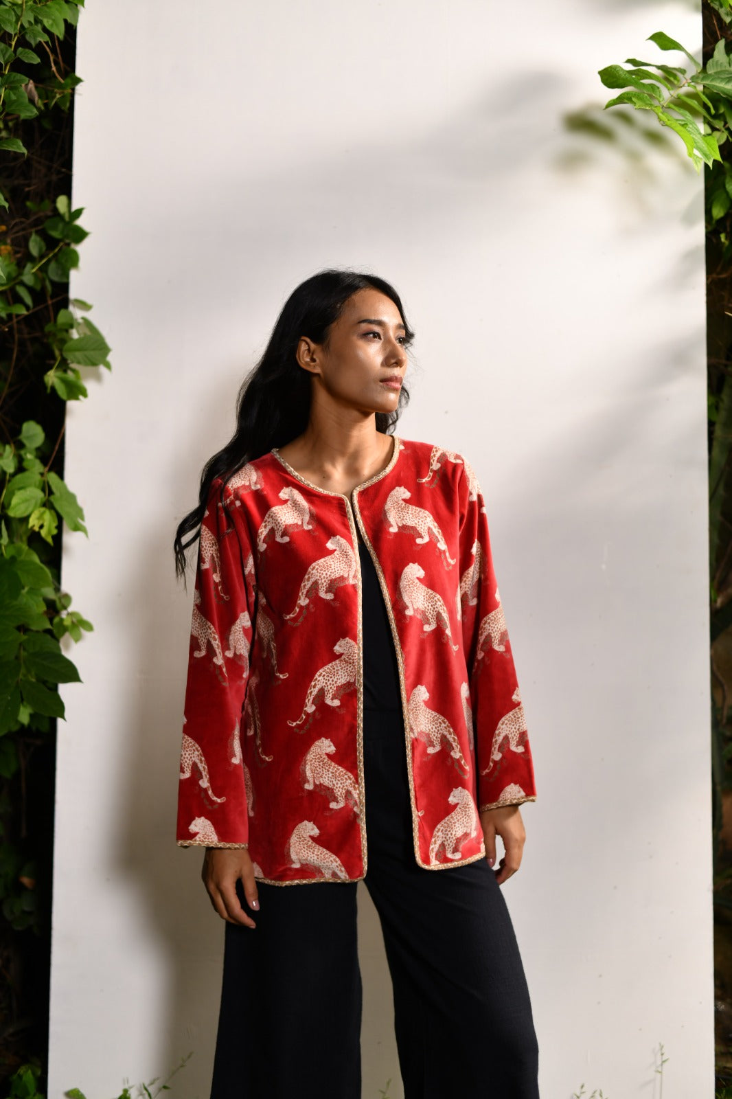 Fitted Jacket : Leopard Red Velvet