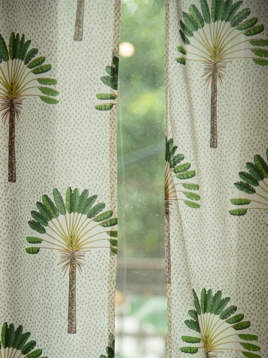 Voile Curtain : Banana Country
