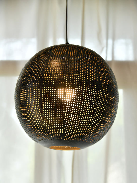 Ball Shape Lamp : Gold Iron