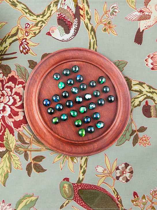 Marble Game : Wooden Brainvita