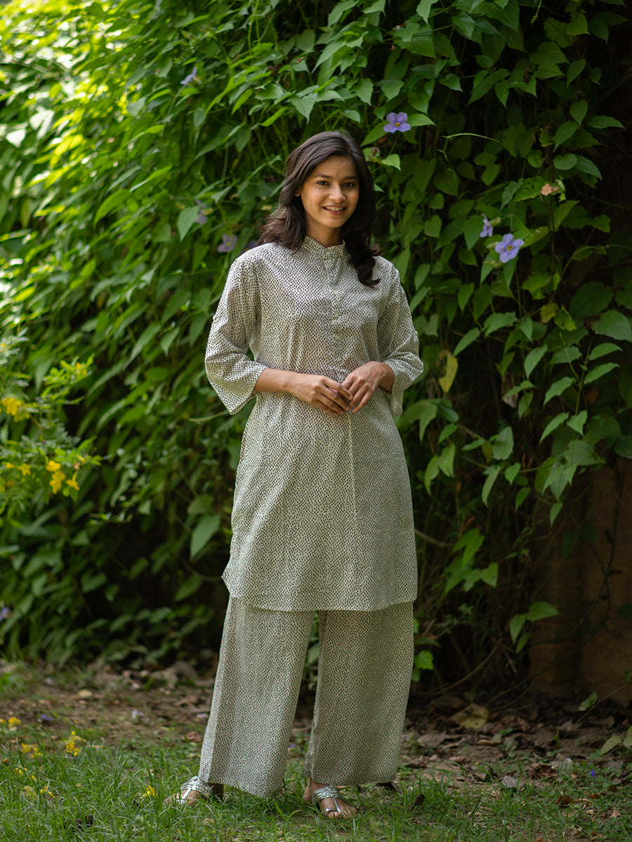 Lounge Pant : Chikenfeet Natural