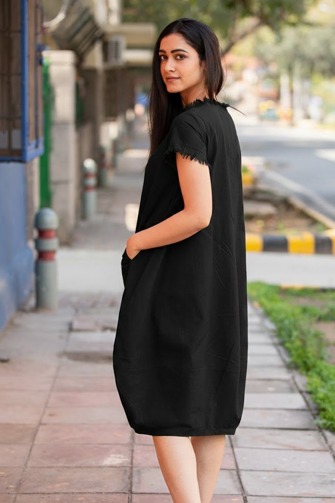 Balloon Dress : Solid Black Slub