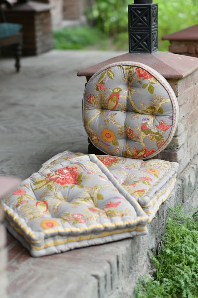 Printed Floor Cushion : Bird Manosque Round Sheeting